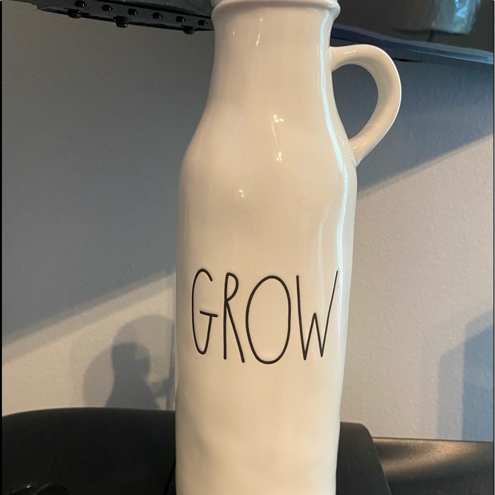 Rae Dunn ceramic “GROW” vase NEW